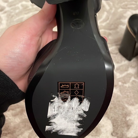 NWOB MICHAEL Michael Kors heels - Picture 8 of 9